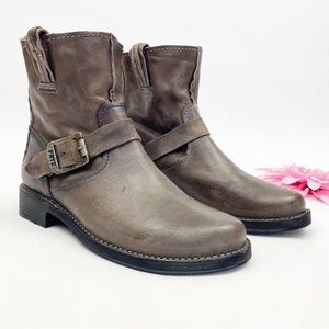 Frye Vicky Artisan Back Zip Leather Ankle Buckle Boots: Charcoal Taupe Grey